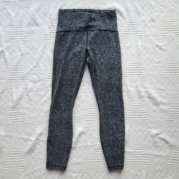 Lululemon Train Times Athletic Mesh Performance Gym Leggings 7/8 Pant (25" ) - Picture 2 of 11